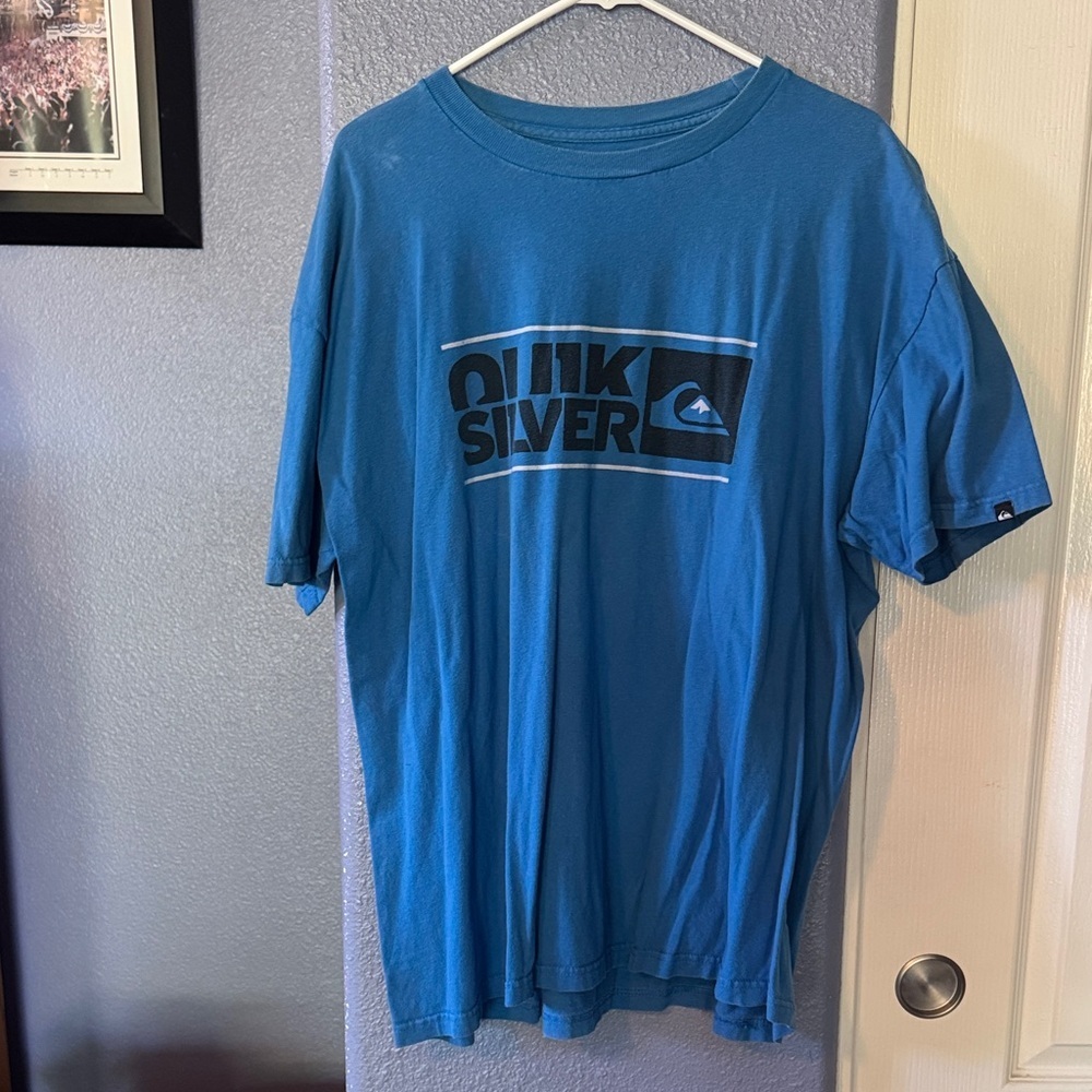 Quiksilver Men's Ocean Blue Graphic Tee